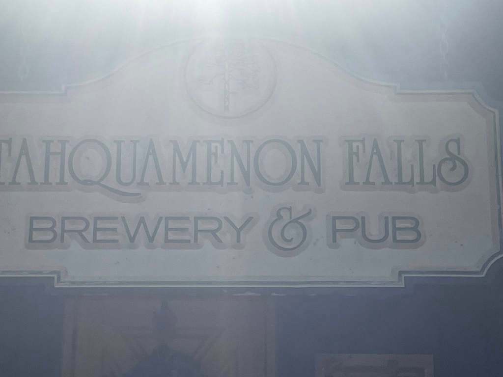Tahquamenon Falls Brewery &&nbsp;Pub